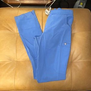FIGS YOLA SKINNY SCRUB PANT